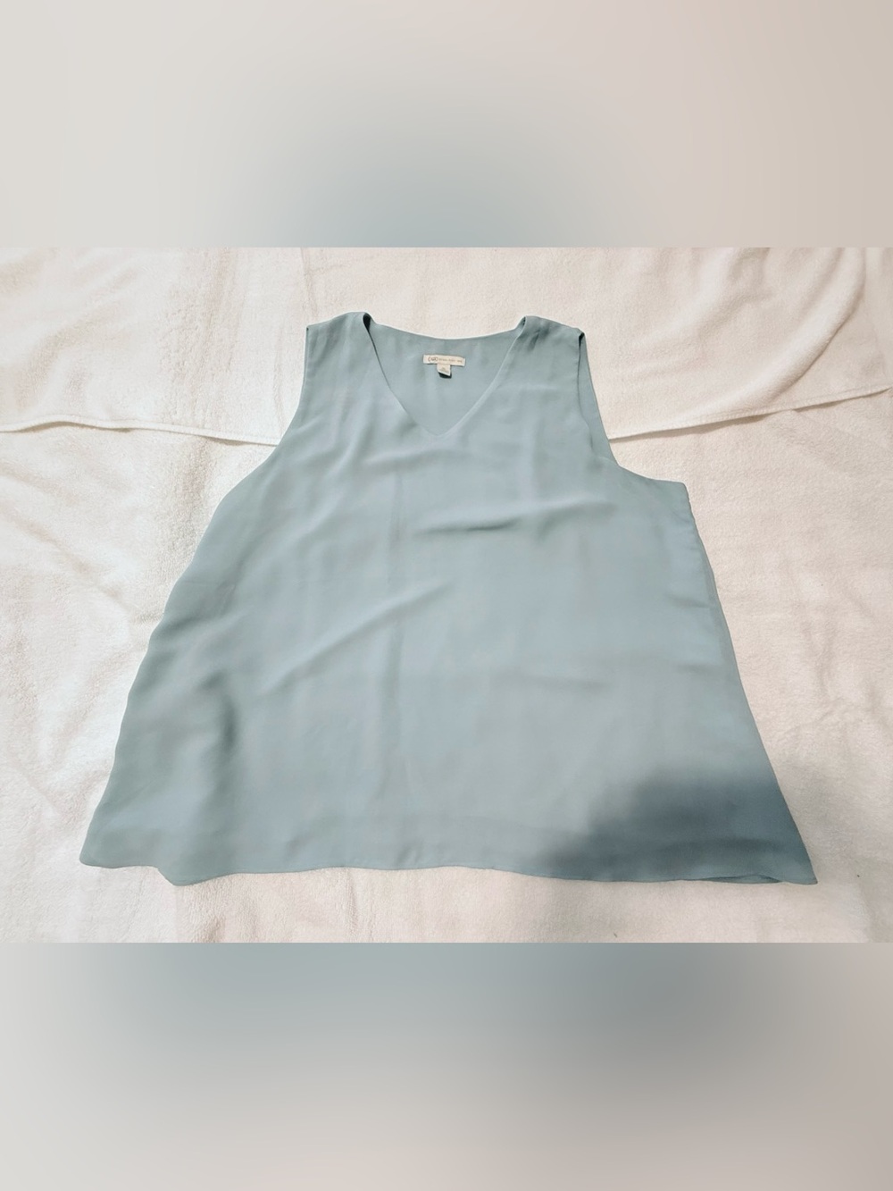 XL women’s Cato Light Blue V-Neck Sleeveless Top